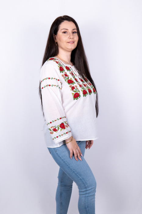 Ie Traditionala Ludmila 2 [3]