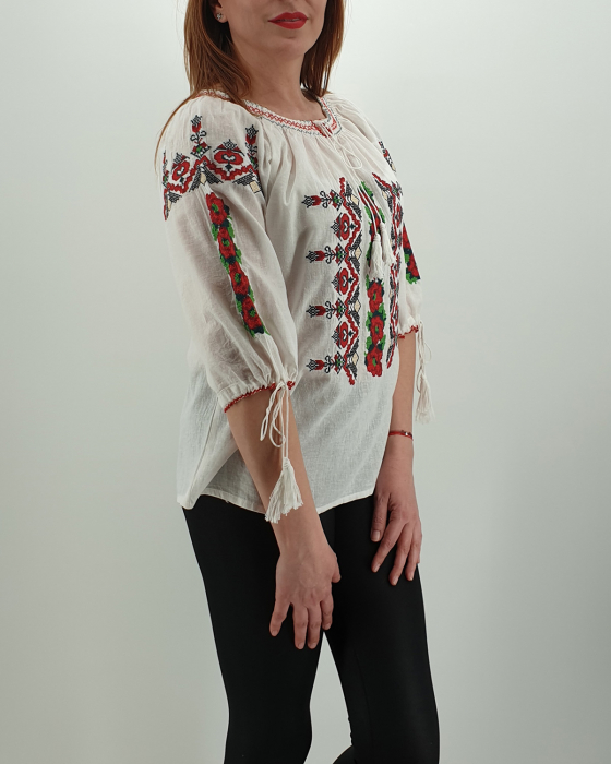 Ie Traditionala Dina [4]