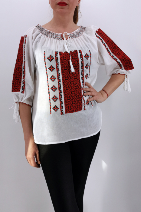 Ie Traditionala Doris 2 [2]