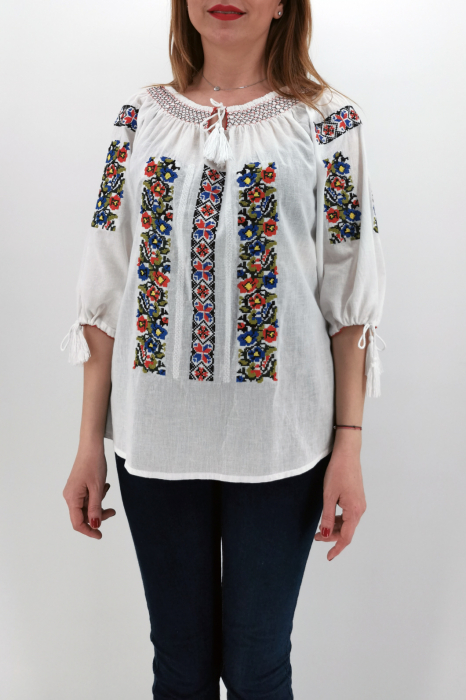 Ie Traditionala Fabia [2]