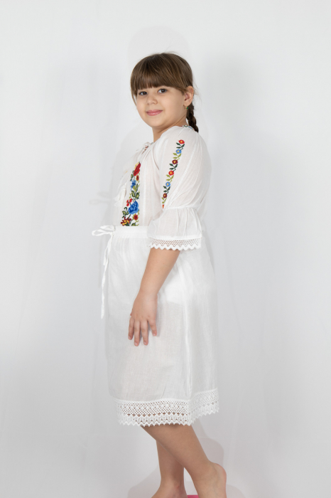 Ie traditionala fetite Fatima 2 [3]