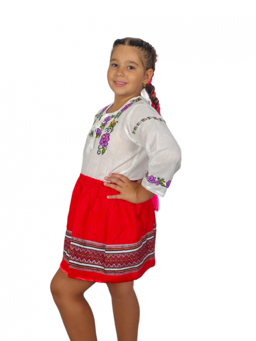 Ie traditionala fetite Fatima 8 [2]