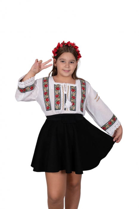 Ie traditionala fetite Fatima 12 [4]