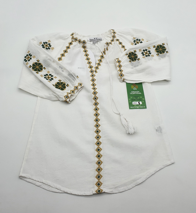 Ie traditionala fetite Mia 4 [2]