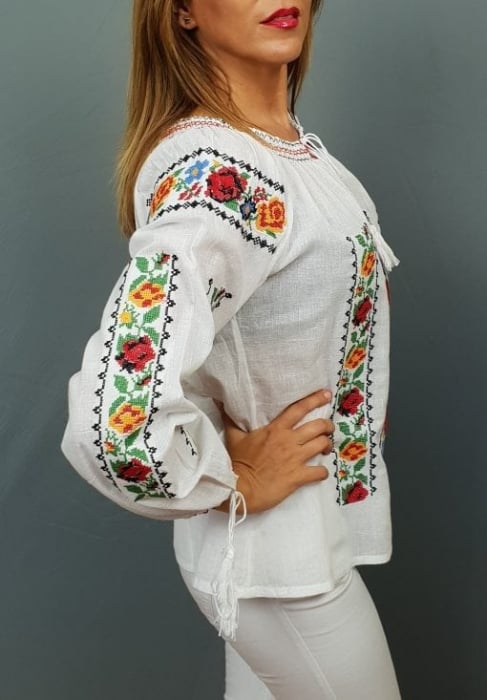 Ie Traditionala Iustina [3]