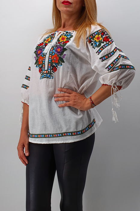 Ie Traditionala Ianina 8 [3]