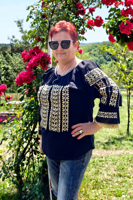 Ie Traditionala Gia 10 - Marime Mare [2]