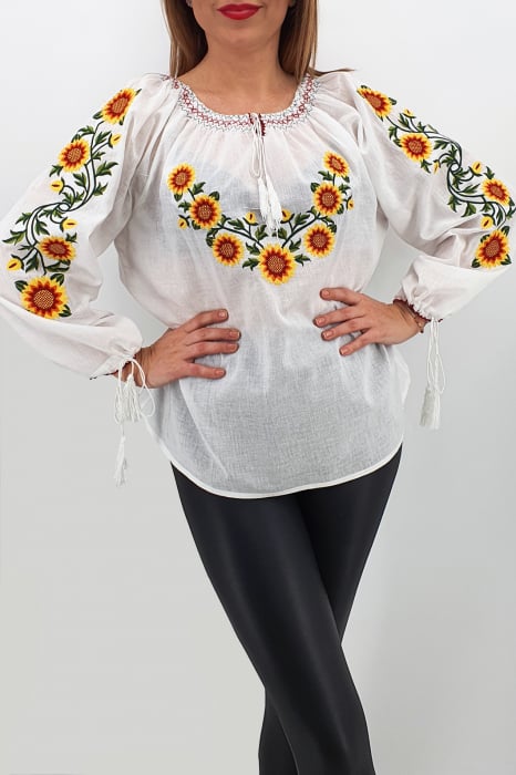 Ie Traditionala Gina 2 [2]