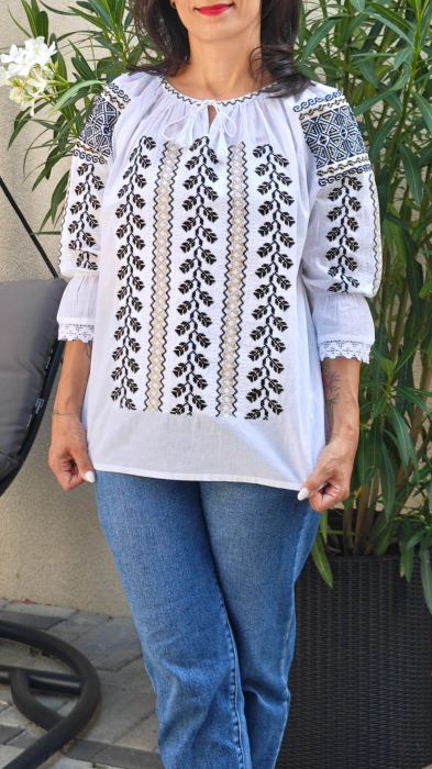 Ie Traditionala Ines 13 - Marime Mare [2]