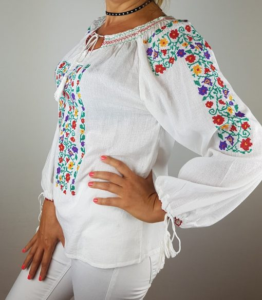 Ie Traditionala Timea [2]