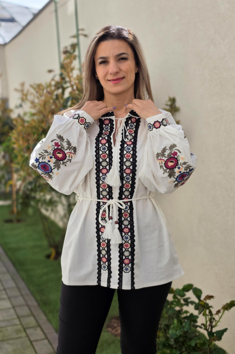 Ie Traditionala Selina [6]