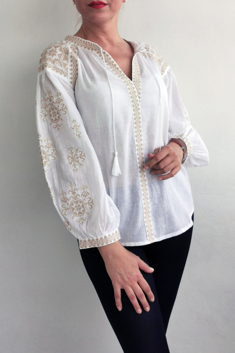 Ie Traditionala Loredana 7 [3]