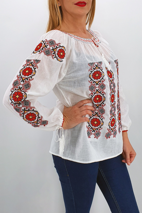 Ie Traditionala Marieta [2]