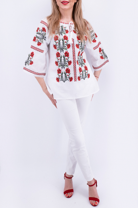 Ie Traditionala Maricica 12 [6]