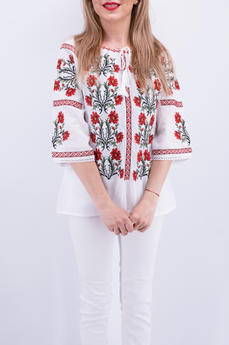 Ie Traditionala Maricica 12 [3]