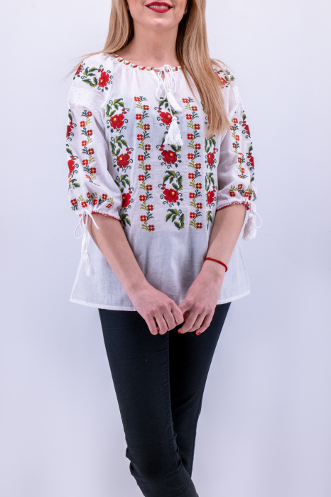 Ie Traditionala Maricica 9 [2]