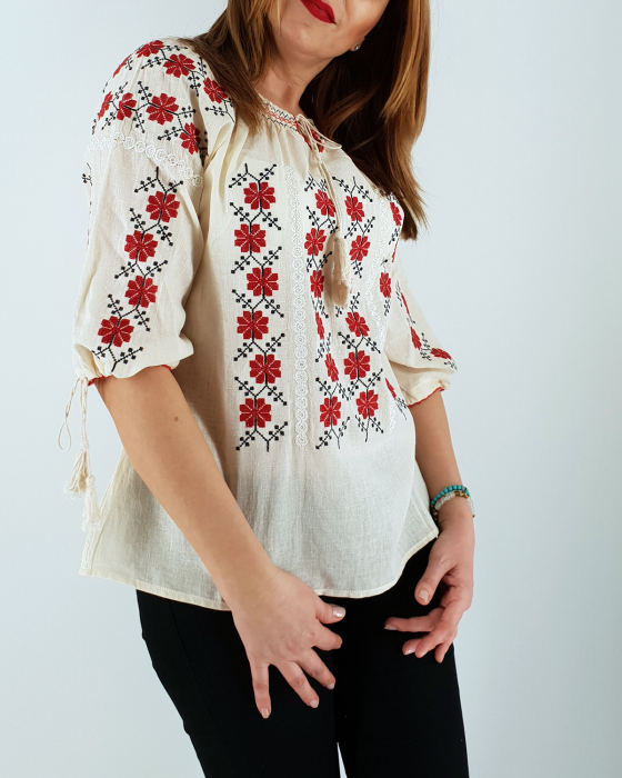 Ie Traditionala Mioara [3]