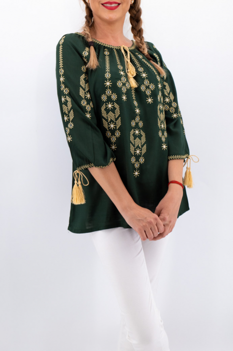 Ie Traditionala Carisia [3]