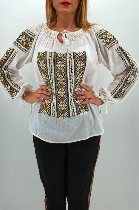 Ie Traditionala Feli [3]