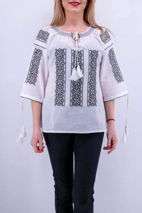 Ie Traditionala Oana 2 [2]