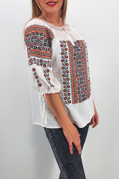 Ie Traditionala Tincuta [2]