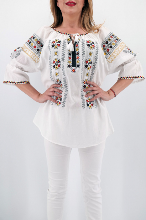 Ie Traditionala Raluca 6 [4]