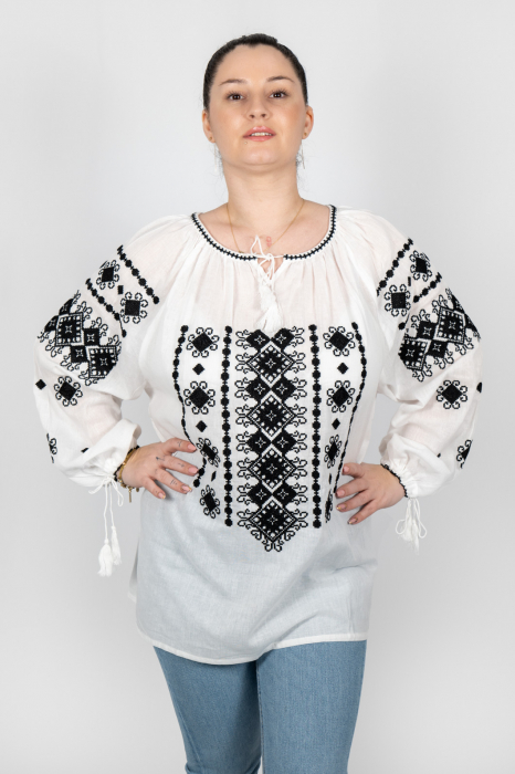 Ie Traditionala Rita 10 - Marime Mare [2]