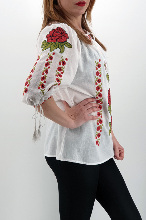 Ie Traditionala Rosa 2 [4]