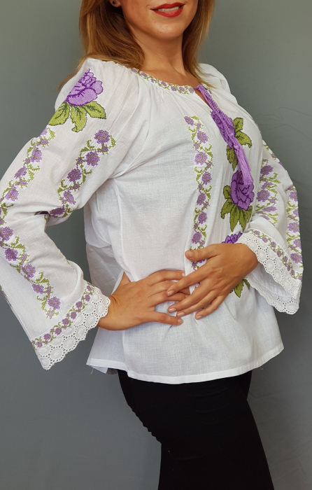 Ie Traditionala Rosa 3 [5]