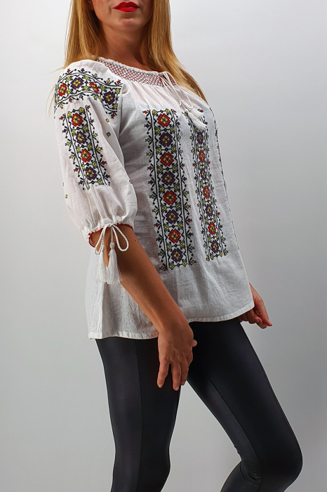 Ie Traditionala Alina [4]