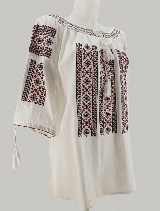 Ie Traditionala Sabrina 2 [2]