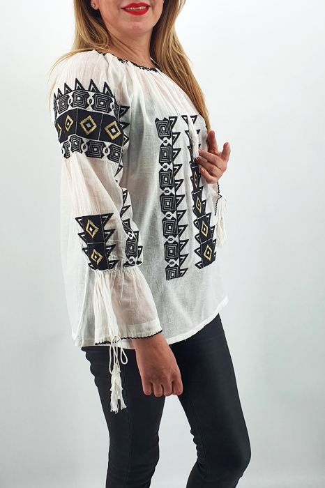 Ie Traditionala Onuta [2]