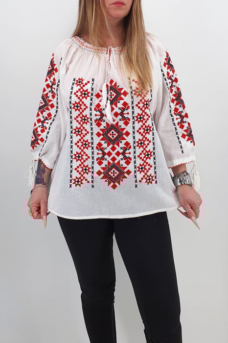 Ie Traditionala Serena [3]