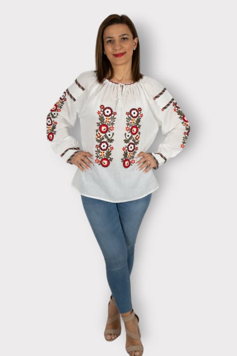 Ie Traditionala Margareta 4 [2]