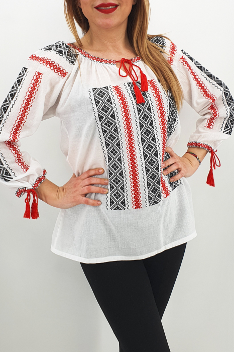 Ie Traditionala Sonia [2]