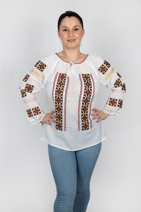 Ie Traditionala Stefana 3 [2]