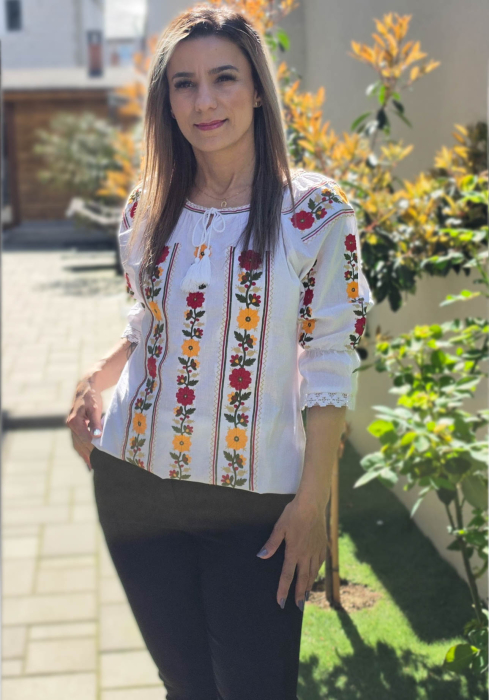 Ie Traditionala Adela [2]