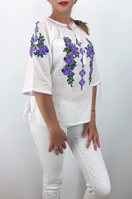 Ie Traditionala Trandafira 5 [2]