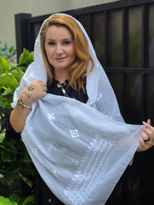 Marama Traditionala cu broderie Inflorata [3]