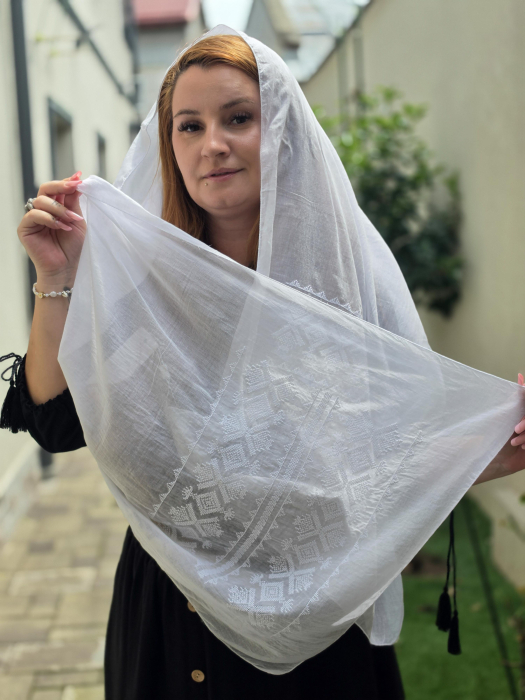 Marama Traditionala cu broderie Inflorata [2]