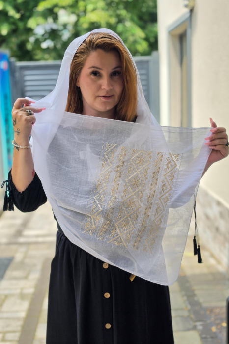 Marama Traditionala cu broderie Inflorata [2]