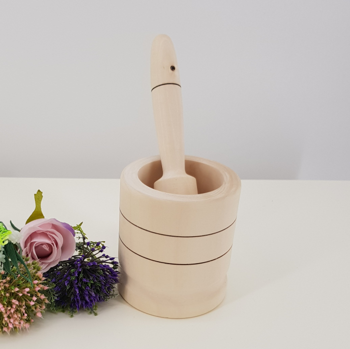 Mojar din lemn cu pisălog [4]