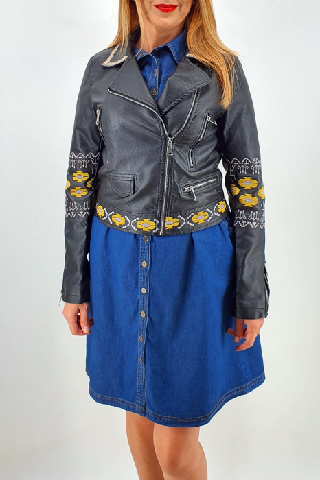 Geaca brodata Melinda [3]