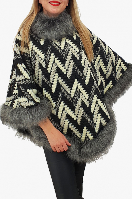 Poncho din lana cu blana 10 [3]