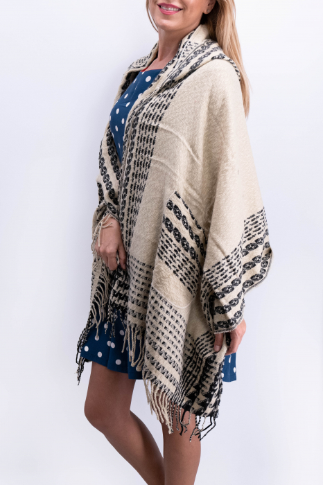 Poncho Lana 11 [2]
