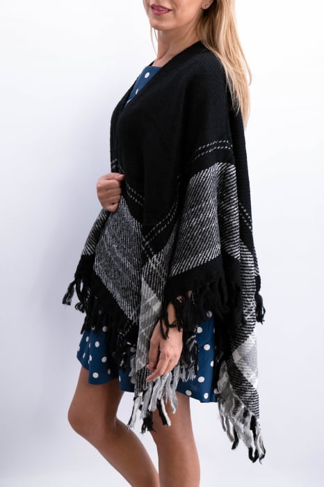 Poncho Lana 16 [2]
