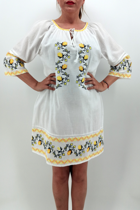 Rochie brodata Nora [3]