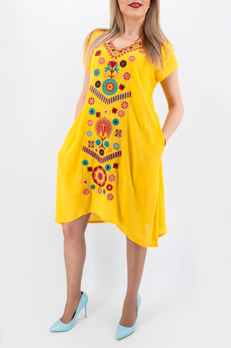 Rochie brodata Ionica 7 [2]