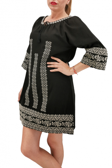 Rochie brodata Ionela [2]