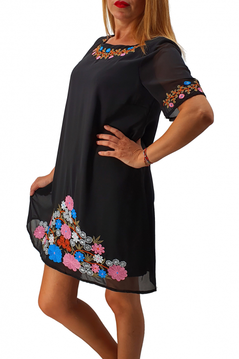 Rochie brodata Zoica 2 [3]